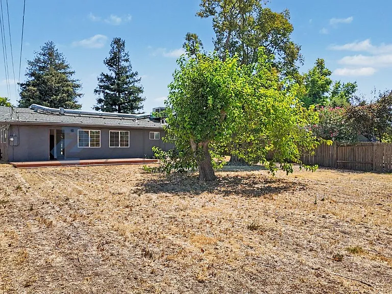 1937 Terrace Dr — Photo 43