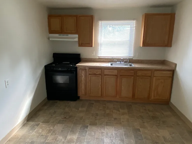 733 Darlington Rd — Photo 6