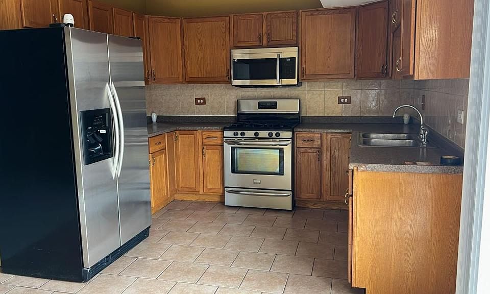1st image of 5614 Pebblebeach Dr