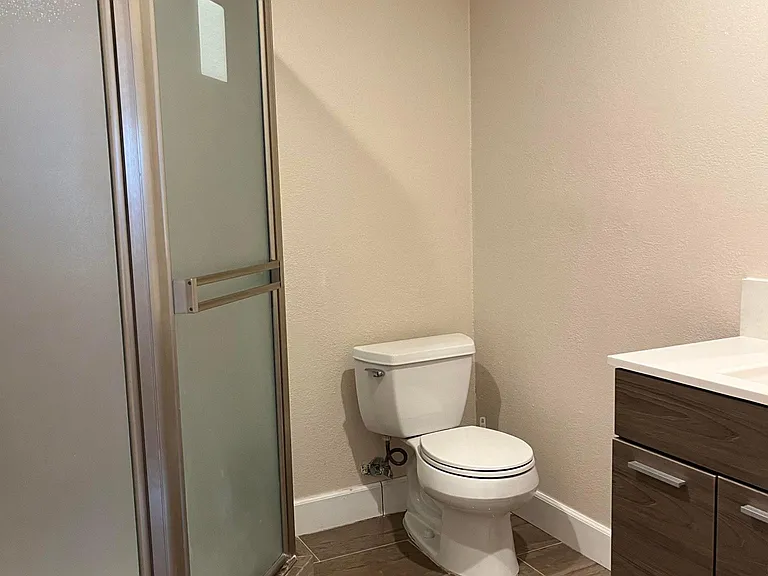 2552 Adriatic Ave #B — Photo 12