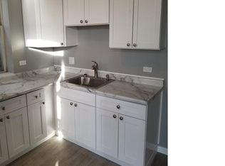 7236 S St Lawrence Ave APT 2, Chicago, IL 60619