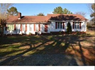 605 Oakdale Ave, Liberty, NC 27298