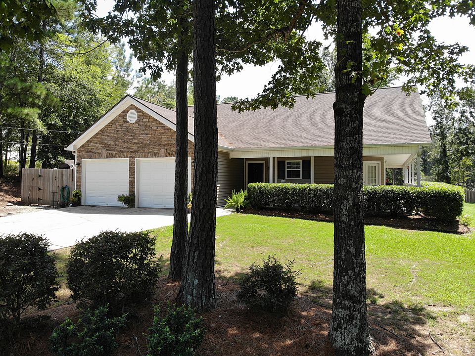 1st image of 324 E River Bend Dr