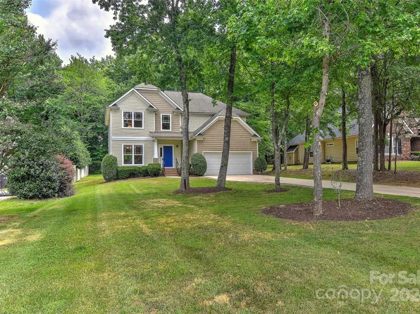 10611 Knox Ave, Matthews, NC 28105