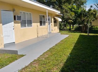 430 NE 173rd St #432, Miami, FL 33162