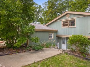 202 W Lakeview Dr, Nineveh, IN 46164