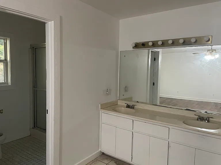 5132 Winterberry Dr — Photo 13
