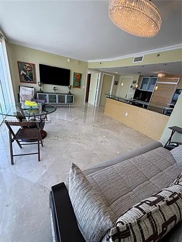 1830 Ocean Dr #CU-4007 Photo 1