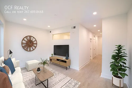 1325 N Lee St #401 Photo 1 1325 N Lee St #401 Photo 1