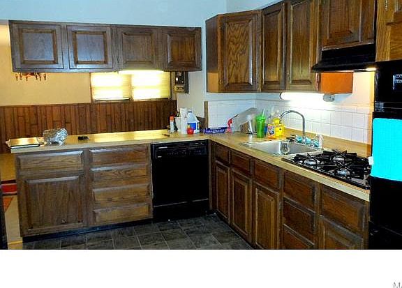 5th image of 342 Royce Dr