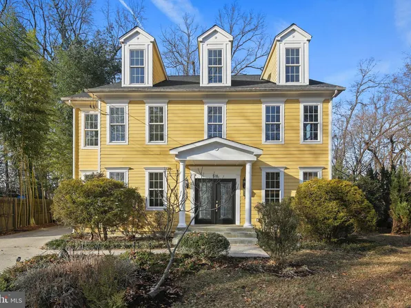 518 Calvin Ln, Rockville, MD 20851