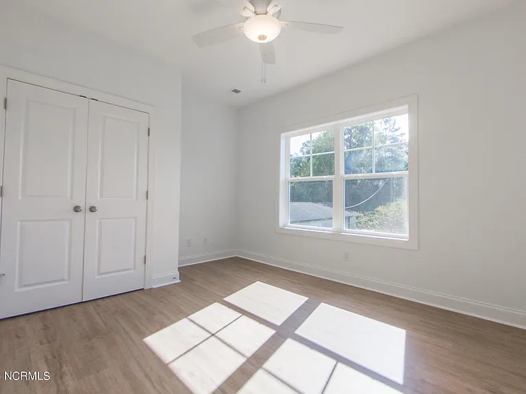 21 Crew Ct — Photo 16