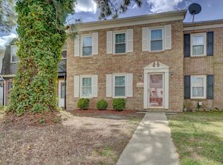 5217 Clover Hill Dr, Portsmouth, VA 23703