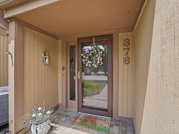 5th image of 376 Walnut Ln