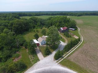 6590 N 1050th Rd, Colchester, IL 62326