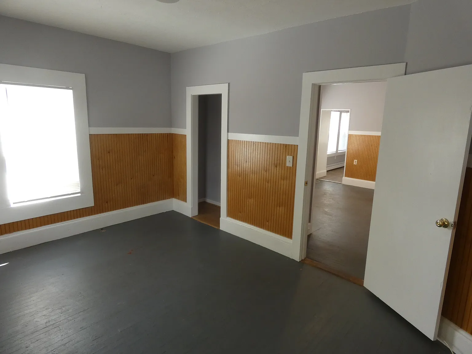 3 bed, 850 sqft, $1,800 — Photo 1