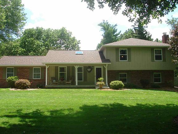 3rd image of 3011 Greenhills Dr