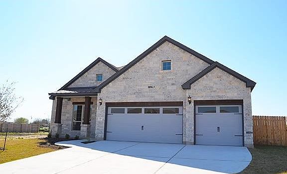 3rd image of 721 Carillion Dr
