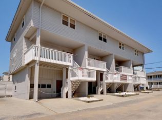 111 Scallop Ln, Carolina Beach, NC 28428