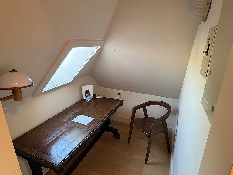 402 E Huntingdon St #3 — Photo 16