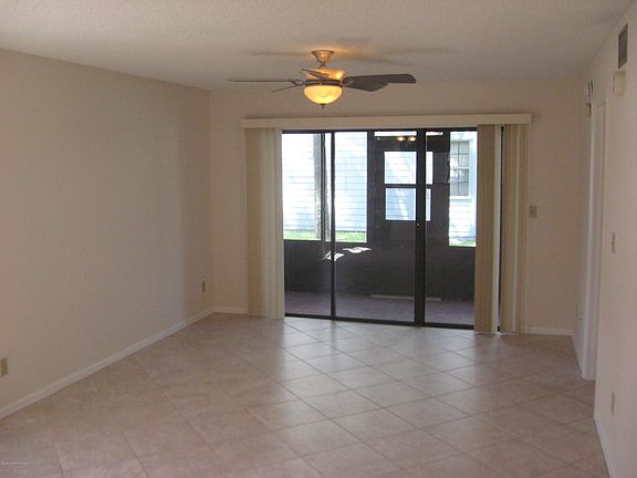 5th image of 1725 Harrison St APT 121