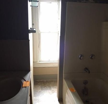 2nd image of 188-192 E 4th St