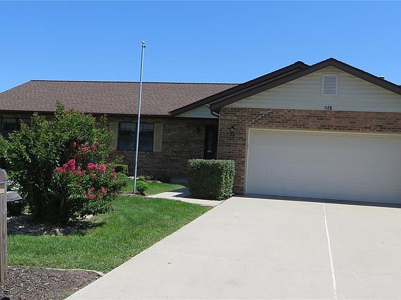 2nd image of 446 Traubel Dr