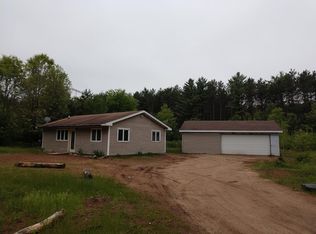 701 N 5th Ave, Redgranite, WI 54970
