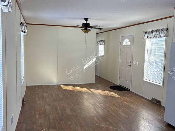 2nd image of 8 Leisure Ln