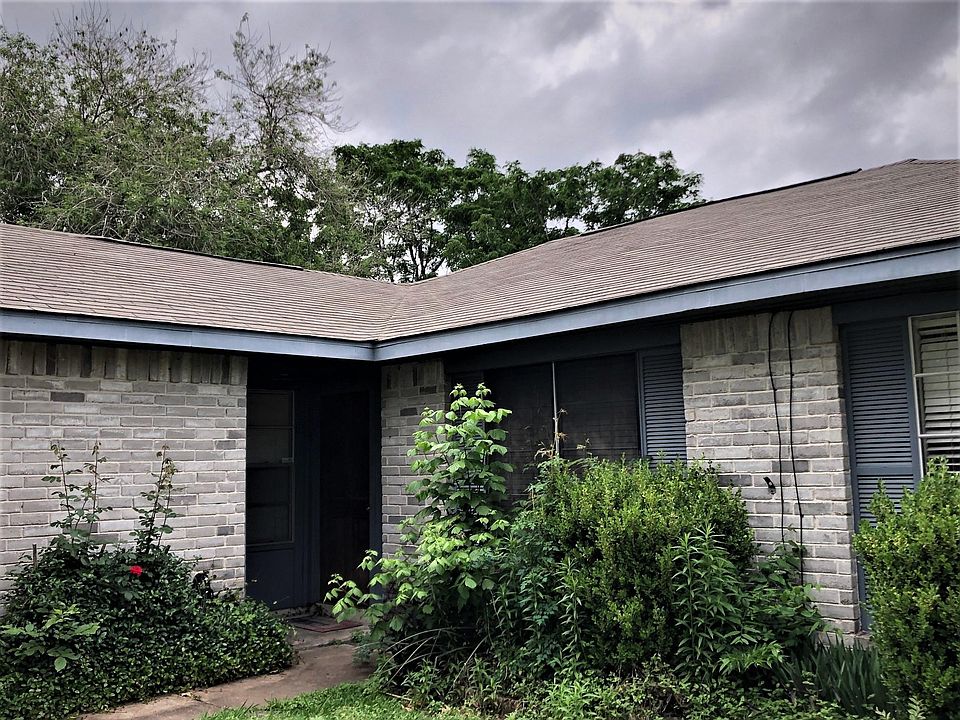 nice brick home!