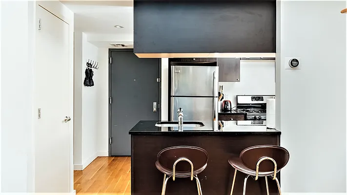 Rented by RBM Management | media 20