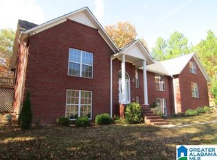 6111 Fawnhurst Dr, Anniston, AL 36206