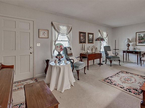 4th image of 411 Kimrey St