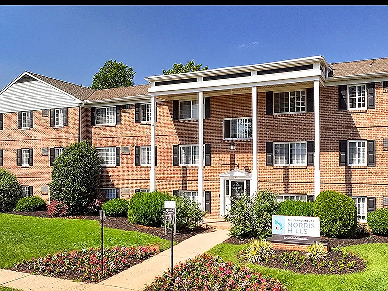 The Communities of Norris Hills - West Logan Street