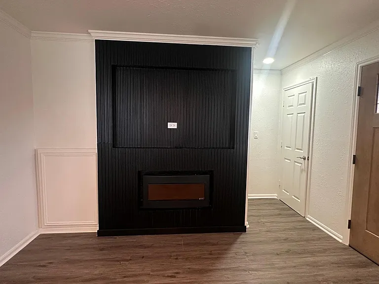2702 Vienna Pl — Photo 9