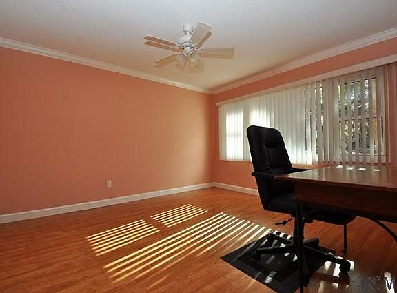 5th image of 15 Fort Caroline Ct