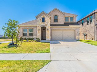 7656 Cherry Blossom Ln, Aubrey, TX 76227
