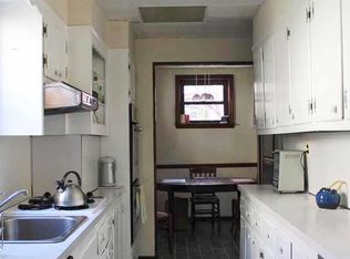 52 Deepdene Rd, Forest Hills, NY 11375