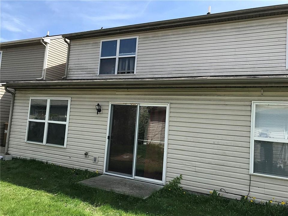 2nd image of 7758 Mountain Stream Way