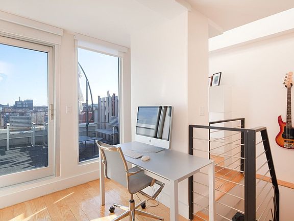 345 Union Office