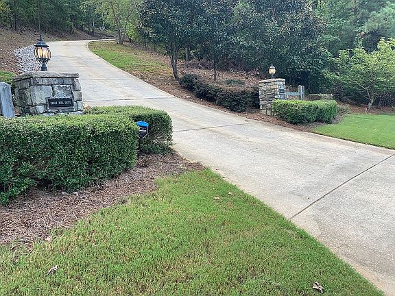 2nd image of 1007 Eagle Hill Dr