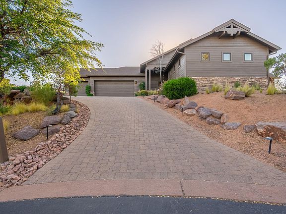 2nd image of 2208 E Filaree Cir
