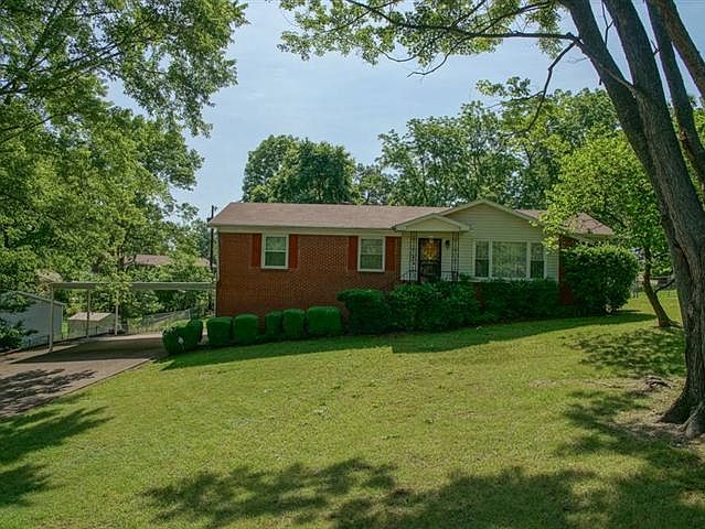 1st image of 402 Montrose Dr