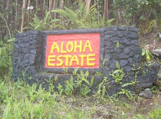 6 Road, Volcano, HI 96785