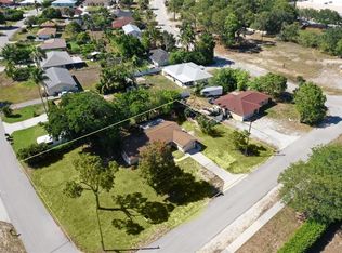 5241 27th Ave SW, Naples, FL 34116