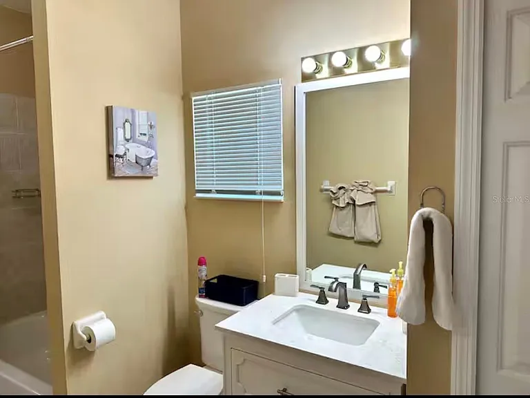 5212 Jasmine Trace Ln — Photo 10