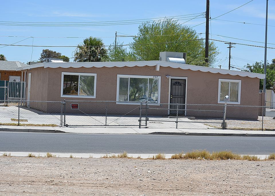 1st image of 3765 Hawaii Ave