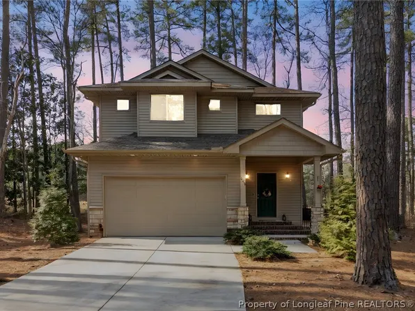 648 Bunting Ct, Vass, NC 28394