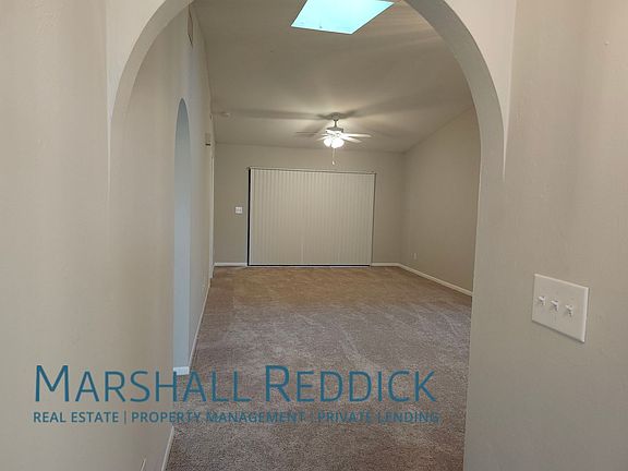 3rd image of 232 NE 16th Pl APT 2