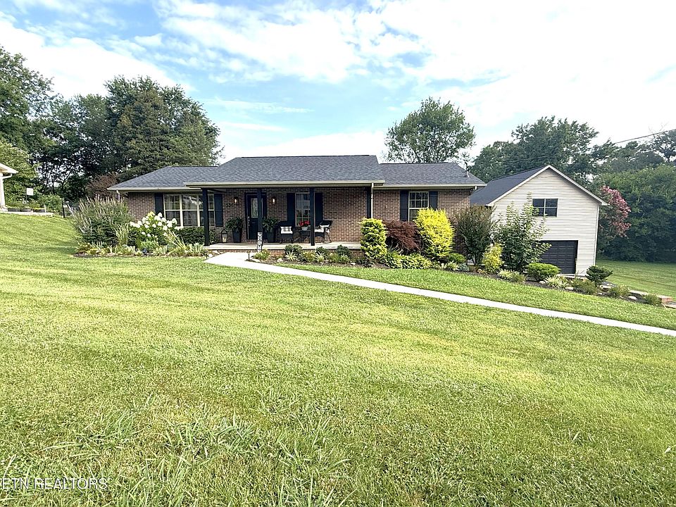 1st image of 536 Catalpa St